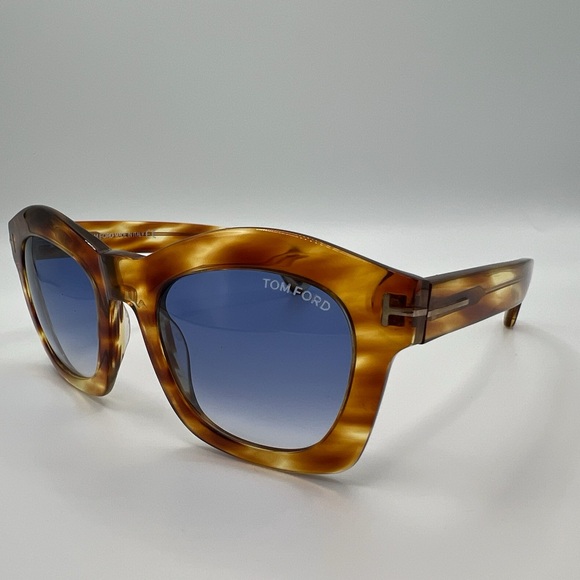TOM FORD Pia style tortoise shell sungalsses - Picture 3 of 5